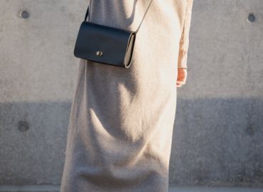 クラシックレザーショルダーバック【classic】｜カームブラック